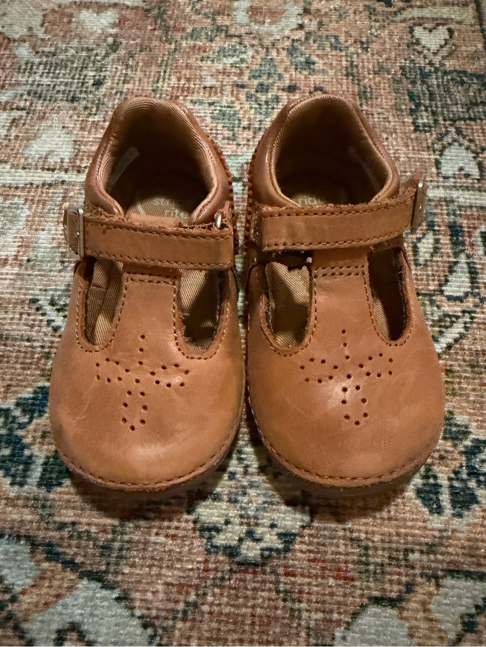 Toddler Stride Rite Mary Janes in Cognac - Picture 2 of 4